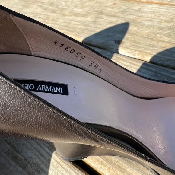 NWOB Giorgio Armani Size 38.5 Black Leather Round Toe Wedge Heel - Picture 15 of 16